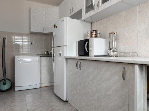 Apartmani Ba SJJ Eksteriør billede